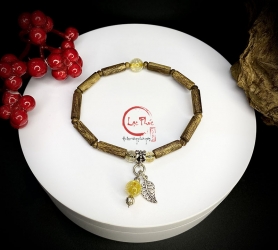 Vòng tay trầm hương thiên nhiên cao cấp mix đá Thạch Anh và charm BD2-D1