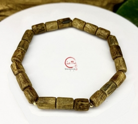 Vòng tay trầm banh Hải Nam mix charm vàng cao cấp BHN1