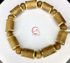 Vòng tay trầm hương Banh Đỏ dáng trúc viền vàng 18K cao cấp BBD2-V
