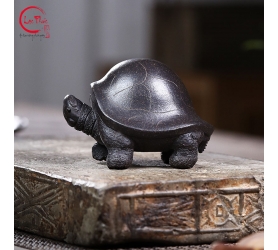Tượng tử sa tướng quân khưu khoáng hắc nê trang trí bàn trà TS12
