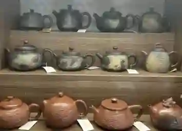 Đại Sư - Nghệ Nhân Trương Chấn Hòa Đạt Giải Cấp Quốc Gia Về Gốm Khâm Châu