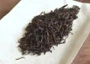Hồng Trà Trung Quốc: Đặc Điểm, Hương Vị Và Cách Chọn Mua