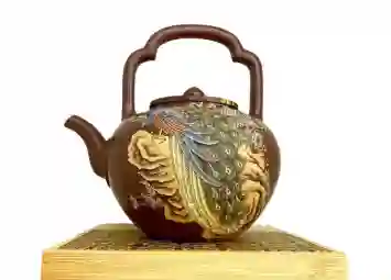 Nghệ Nhân Trương Tiểu Lĩnh - Cây Đại Thụ Trong Nghệ Thuật Làm Ấm Trà Tử Sa
