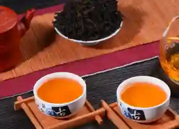 Nham Trà Đại Hồng Bào Có Gì Đặc Biệt Mà Được Mệnh Danh Là “Vua Trà”?
