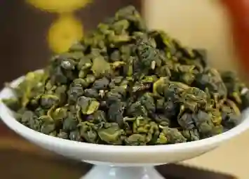 Trà Ô Long Tứ Quý - Hương Vị Tinh Tế Dành Cho Người Thưởng Trà Hiện Đại