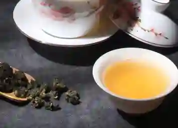 Vì Sao Trà Ô Long Lishan Được Giới Thưởng Trà Cao Cấp Ưa Chuộng?