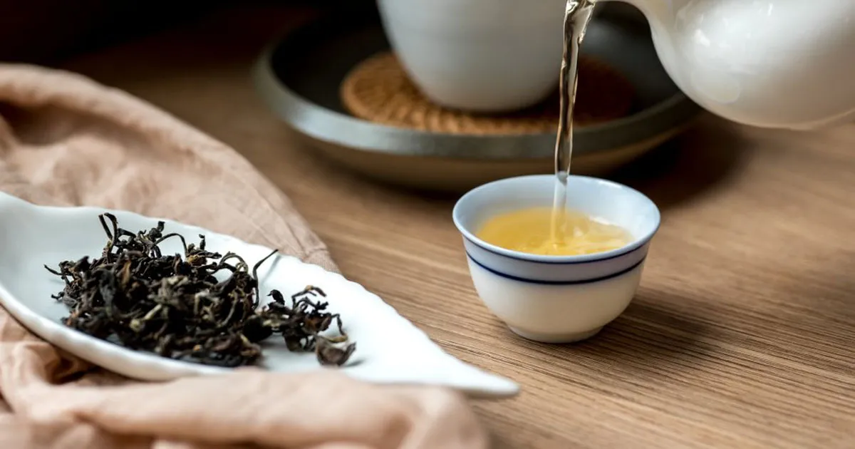 Cách Pha Trà Ô Long Đông Phương Mỹ Nhân Chuẩn Vị Như Trà Sư