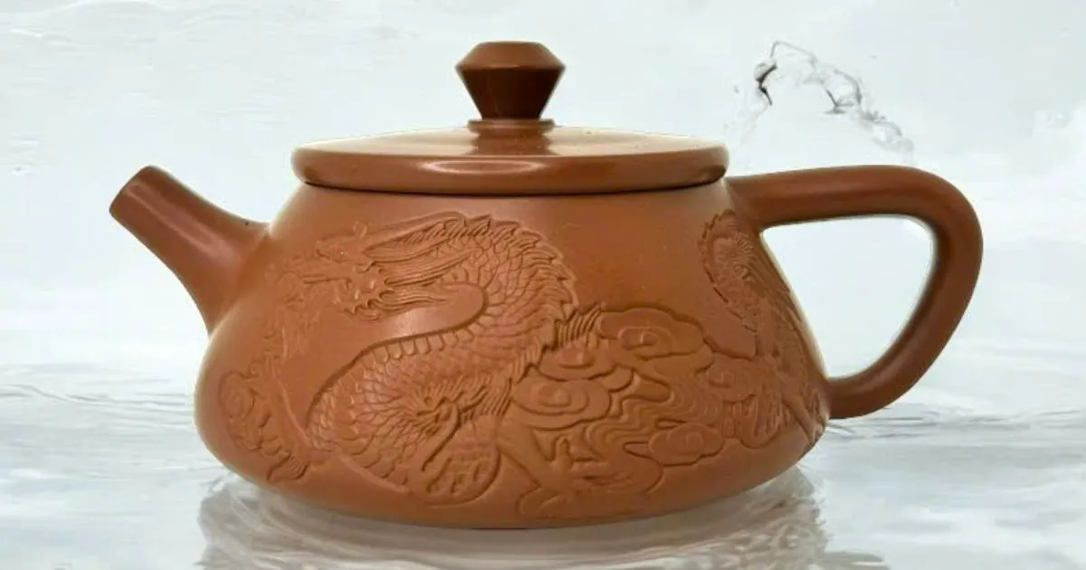 Chọn Ấm Tử Sa Theo Tuổi Phổ Nhĩ: Từ Trà Non Đến Trà Lão, Ấm Nào Là Chuẩn Nhất?