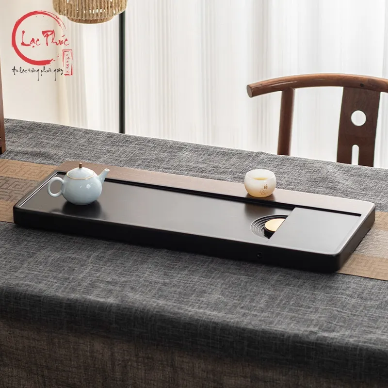 Khay trà  gỗ Bakelite 2 màu hoa văn đồng cao cấp 80x32x4cm KBL05