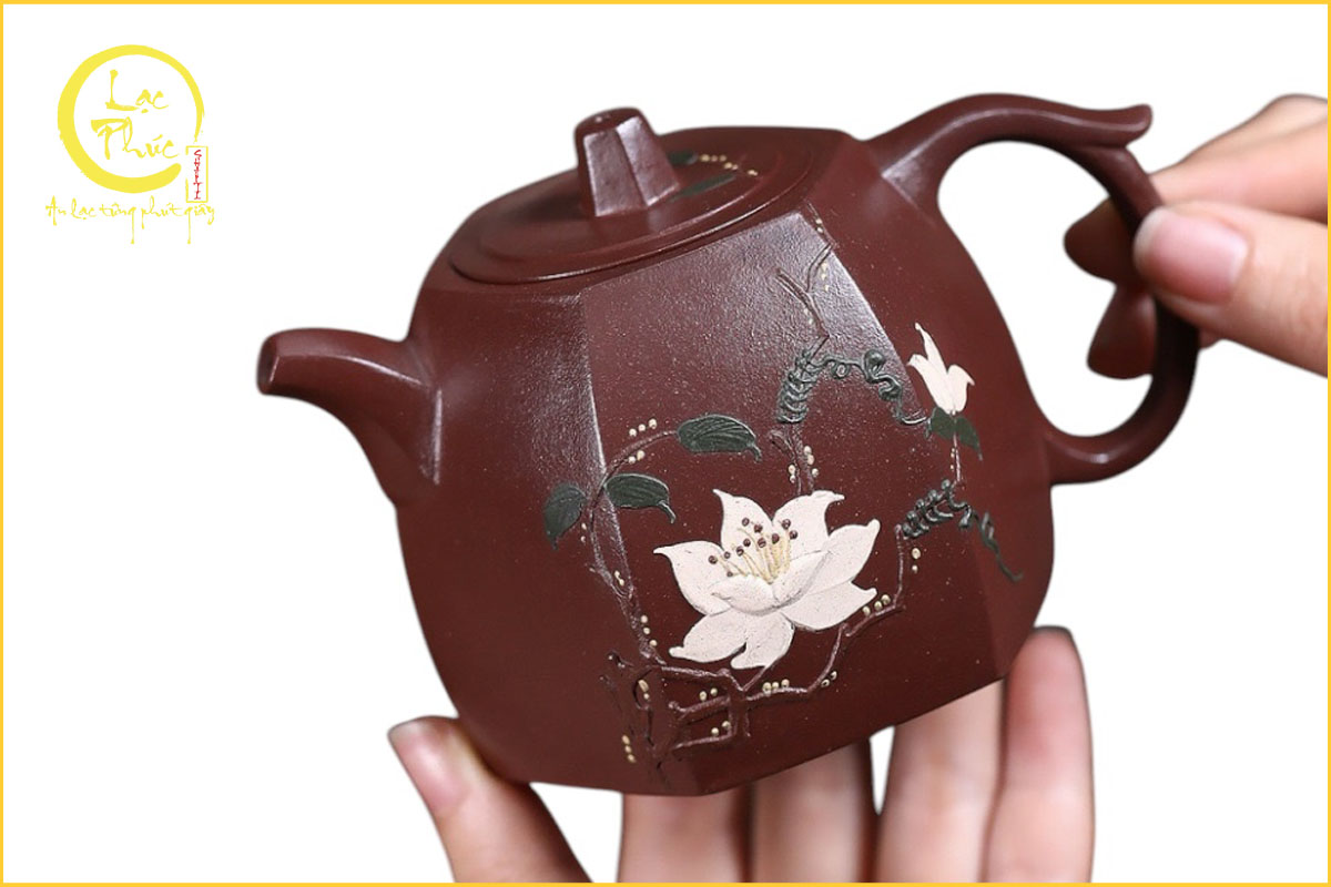 Ấm tử sa lục phương là gì?