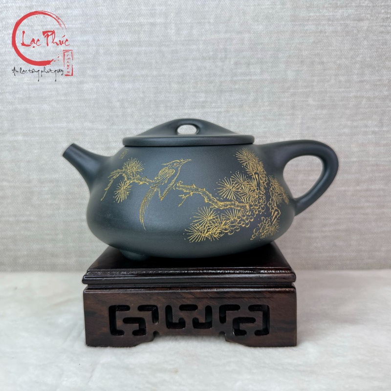 Ấm tử sa thạch biểu lão lục nê khắc tùng đẹp 400ml ATS473-2