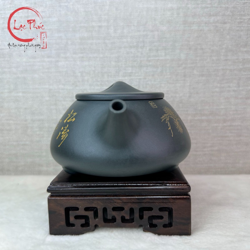 Ấm tử sa thạch biểu lão lục nê khắc tùng đẹp 400ml ATS473-2