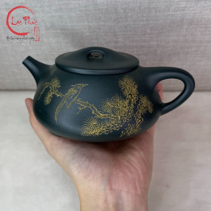 Ấm tử sa thạch biểu lão lục nê khắc tùng đẹp 400ml ATS473-2