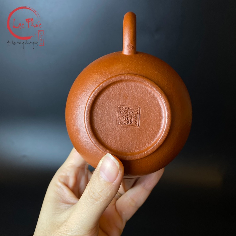 Ấm tử sa Thủy Bình là gì?