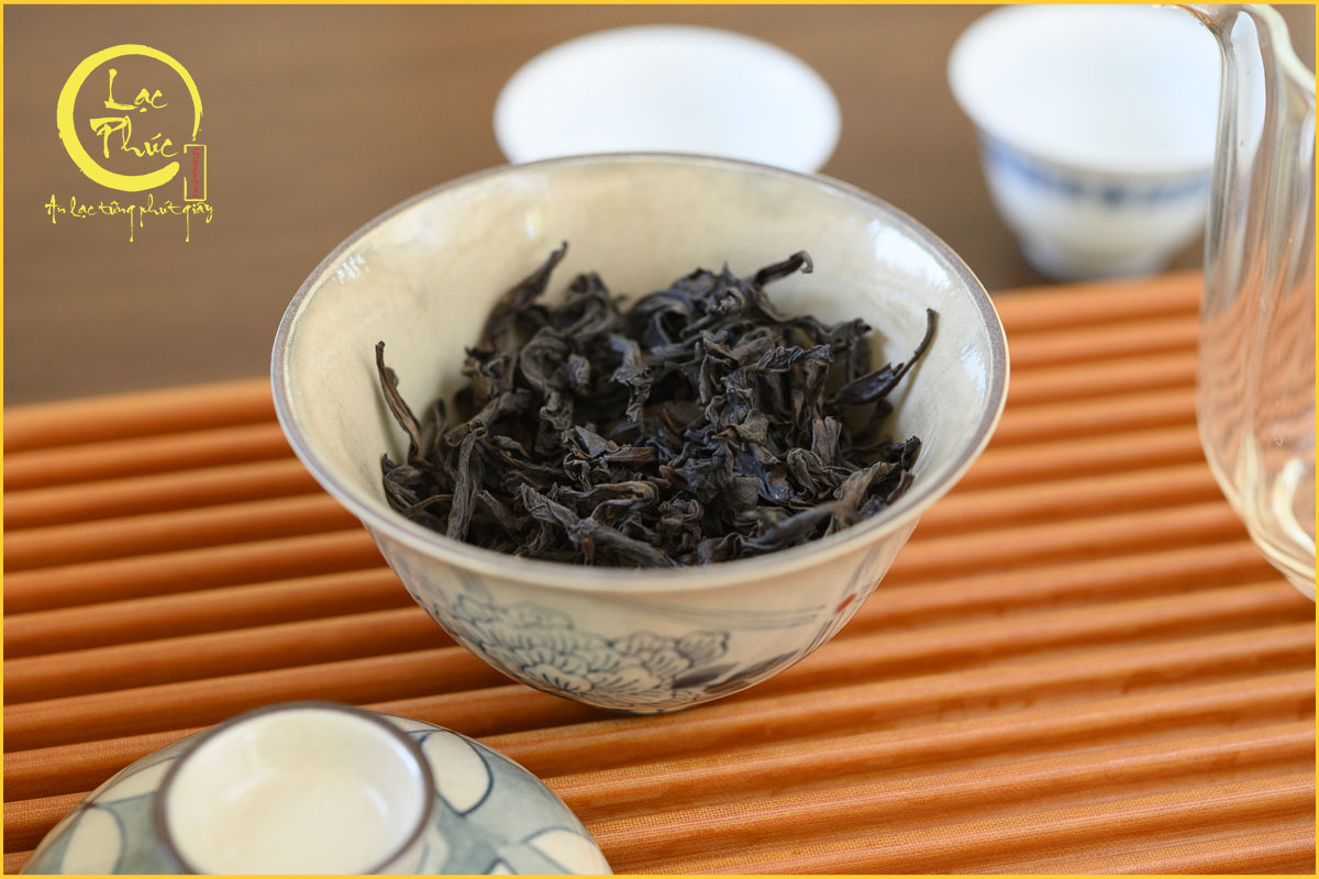 Cách nhận biết Nham trà Nhục Quế truyền thống Vũ Di Sơn