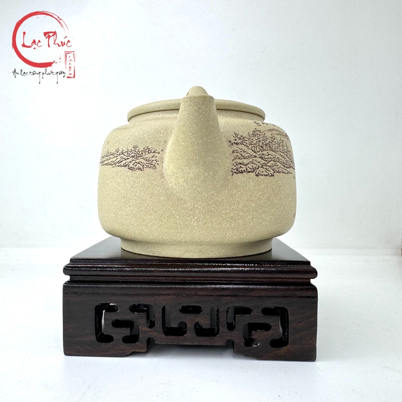 Chất liệu và cấu trúc đặc trưng của ấm Tử Sa tứ phương