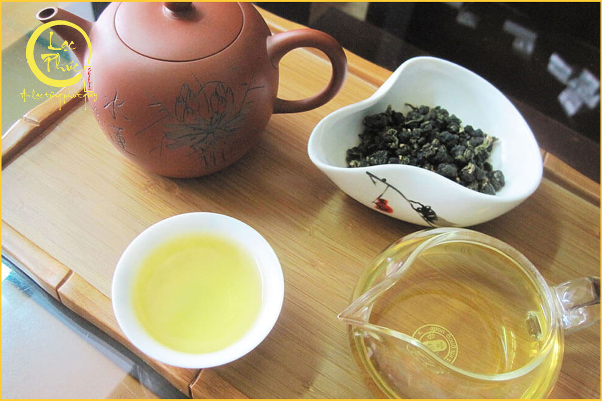 Chuẩn bị nguyên liệu và dụng cụ