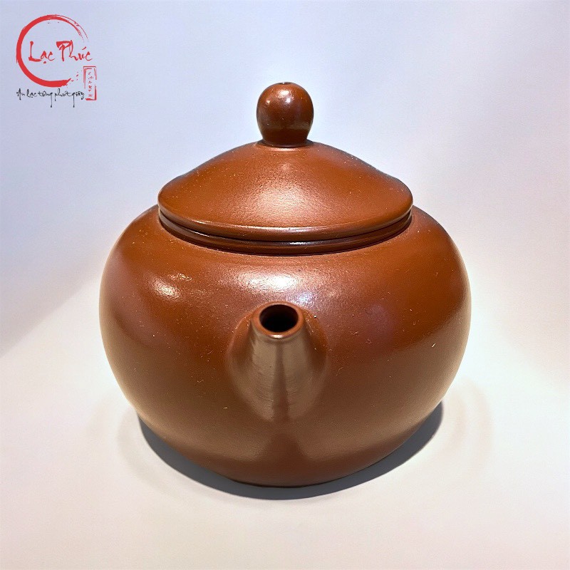 Giá trị thẩm mỹ và ý nghĩa phong thủy của Ấm Thủy Bình