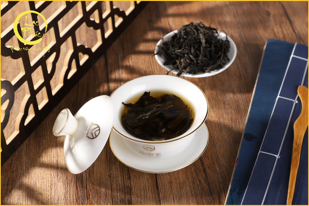 Kết hợp nham trà nhục quế với món ăn nhẹ phù hợp