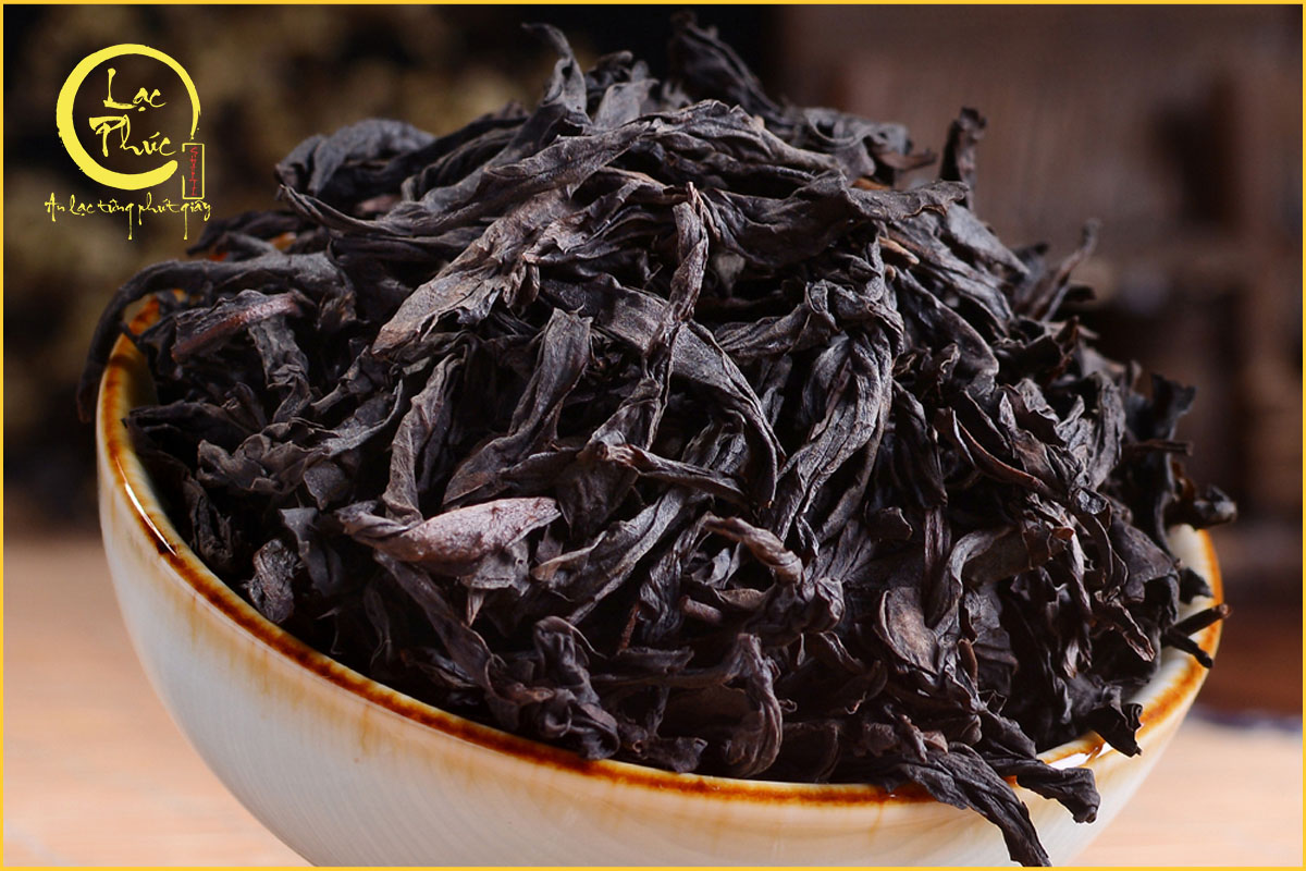 Không nên uống Nham trà nhục quế khi bụng đói