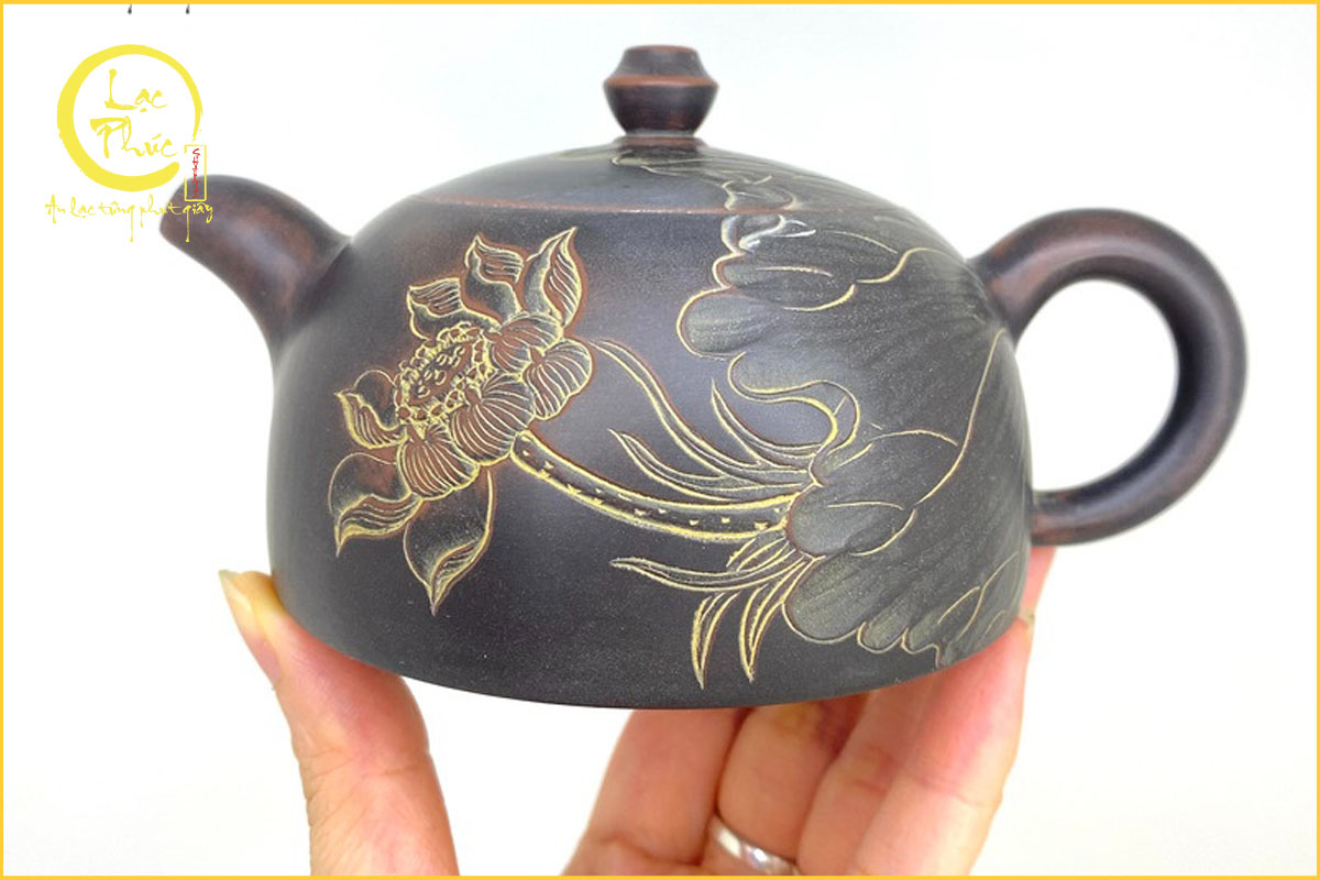 Nguồn gốc và ý nghĩa của ấm tử sa Bán Nguyệt