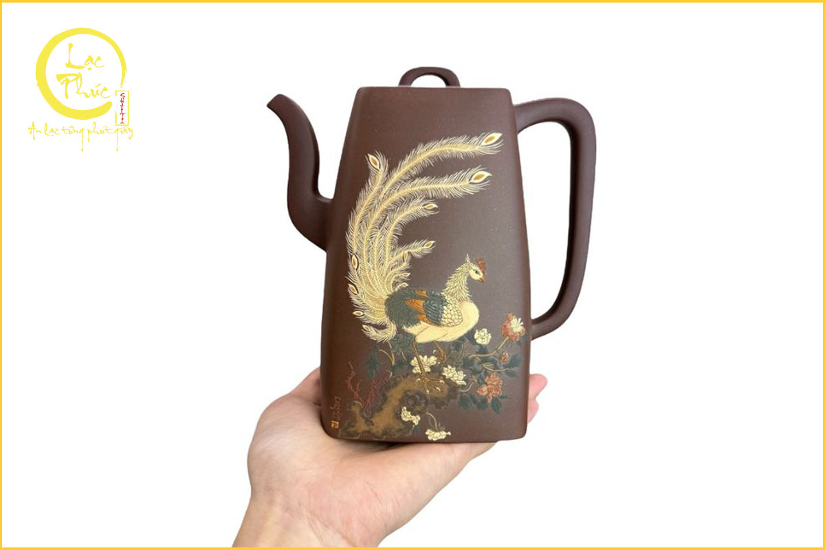 Tiểu sử và hành trình nghệ thuật của Toàn Linh