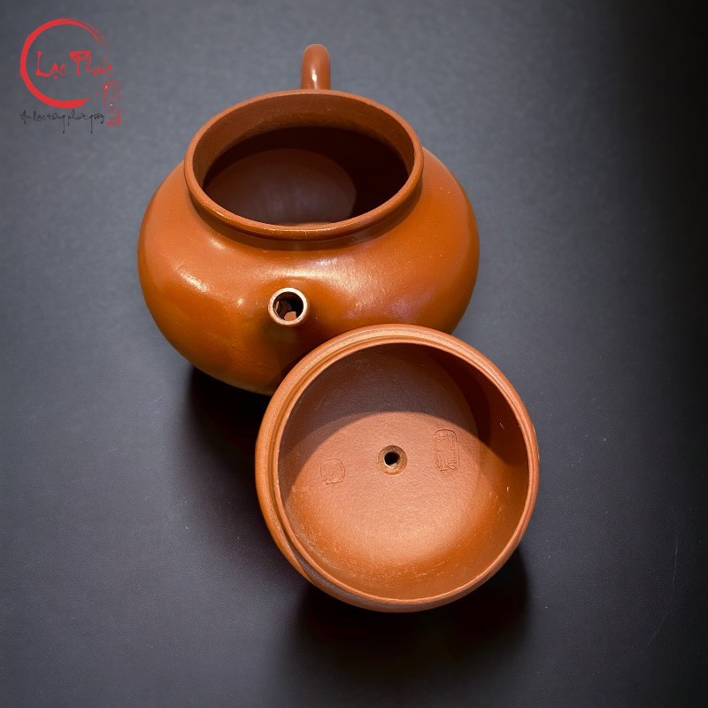 Vai trò của Ấm tử sa Dung Thiên trong nghệ thuật trà đạo