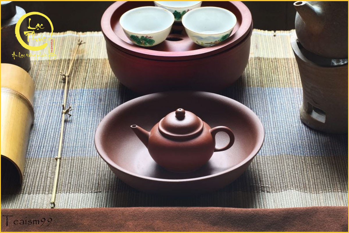 Vì sao ấm tử sa được yêu thích và dễ bị dùng sai cách?